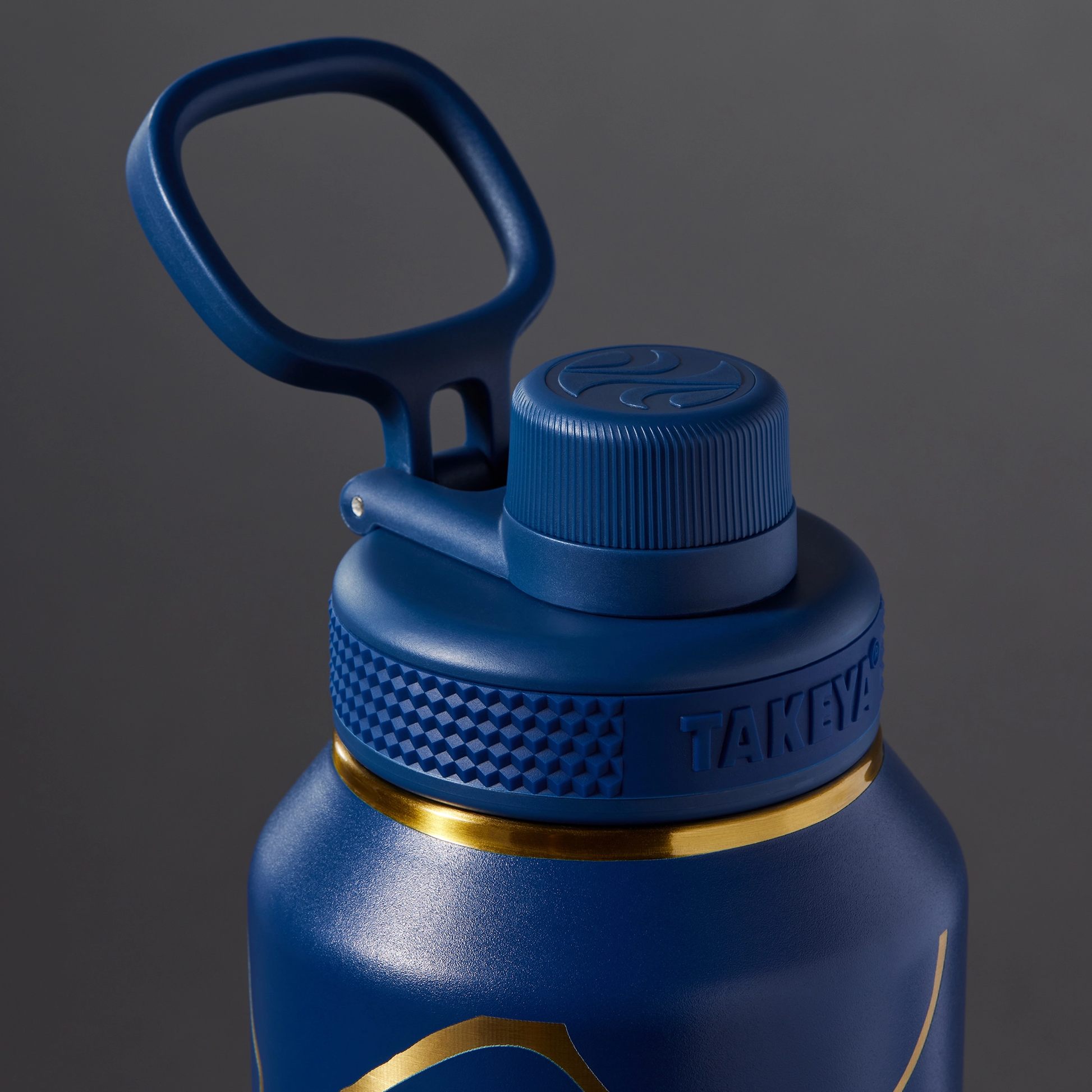 kintsugi-water-bottle-with-spout-lid-d9 51390-TK_HO25_Kintsugi_Takeya9266.png